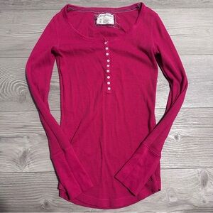 Y2K Aeropostale Hot Pink Long Sleeve Button Stretchy Henley Top, Size M